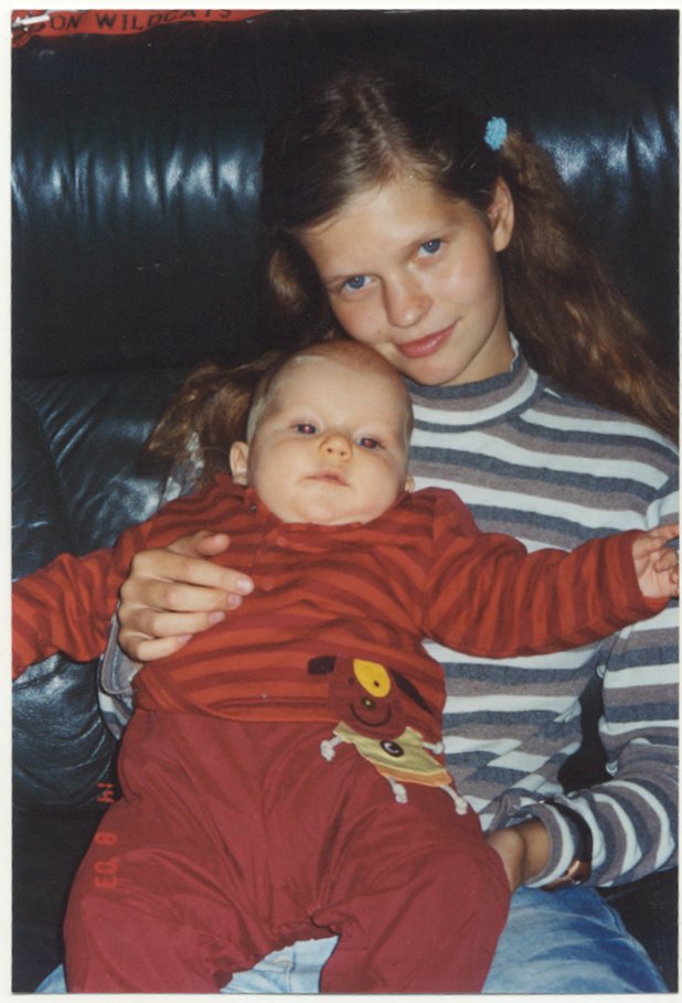 ����� � ���